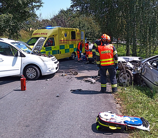 Nehoda na Kroměřížsku blokuje důležitou objížďku, tvoří se dlouhé kolony