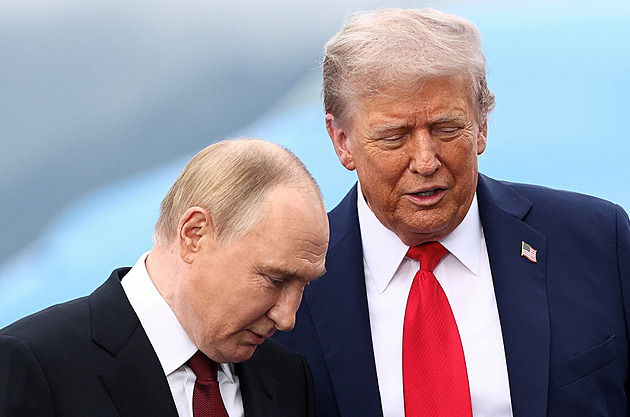 Trump před schůzkou se Zelenským mluvil s Putinem. Sejdou se v Budapešti