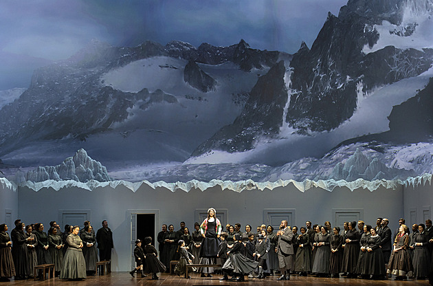 RECENZE: Náměsíčná divá Bára. Tenorista Villazón režíruje v Metropolitní