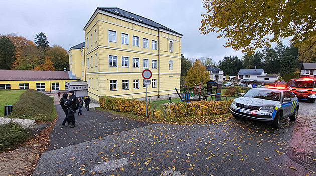 Při střelbě ve Smržovce přišly o rodiče. Nezletilým dětem pomáhá finanční sbírka