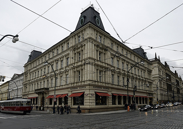 Urážel nás, stěžují si studenti na pedagoga kvůli přednášce o antisemitismu na FAMU