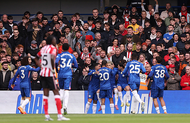 ONLINE: Chelsea přišla o vedení, Newcastle jakbysmet. Večer v akci United i Liverpool