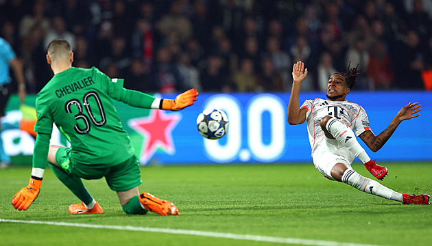 ONLINE: Bayern vede na PSG, Real hraje na Liverpoolu bez gólu. Získá Juventus výhru?