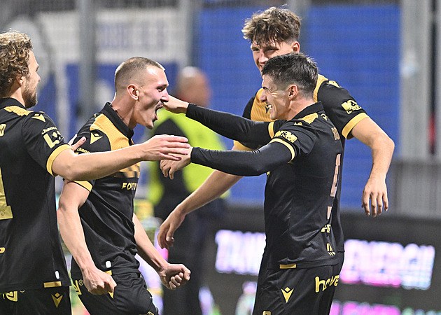 ONLINE: Bohemians - Boleslav 0:0, Baník je po přestřelce v Pardubicích ve čtvrtfinále