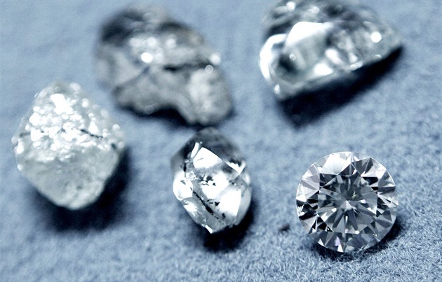 Američané mění značení diamantů. Oddělí tak umělé od přírodních
