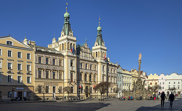 Padla obžaloba za parkovací dům v Pardubicích, kvůli kauze skončil primátor