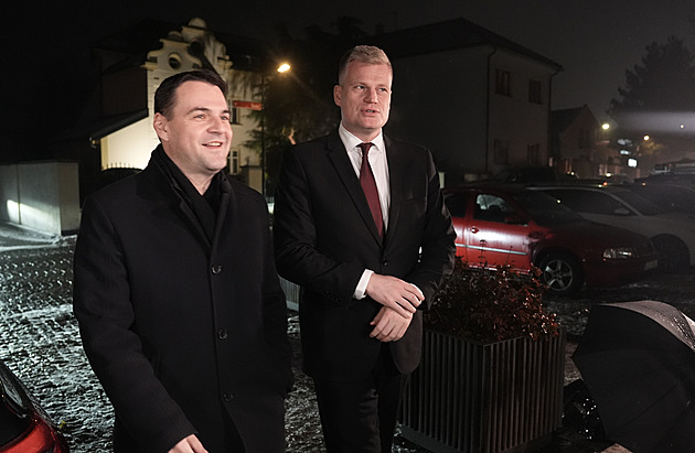 ANO, SPD a Motoristé schválili složení vlády. Babiš předá seznam Pavlovi