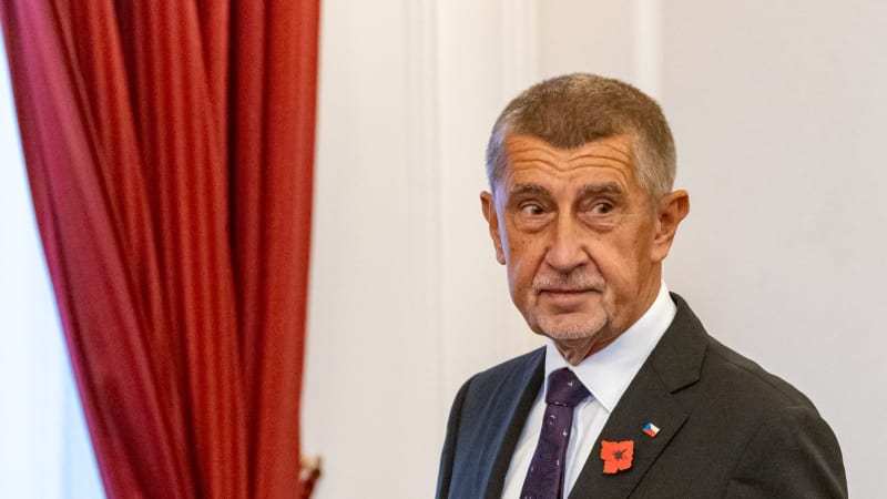 ANO, SPD a Motoristé se shodli na jménech ministrů. Babiš nyní seznam předá prezidentovi 