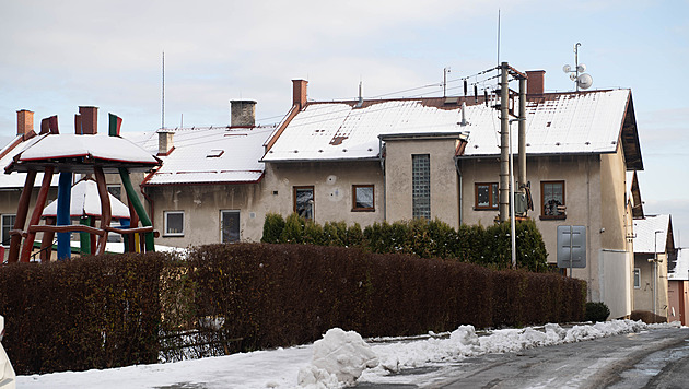 Na 45 ran deset nožů. V obviněném z mírovské vraždy poznali dávného vraha