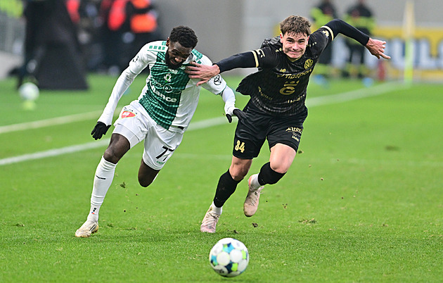 ONLINE: Hradec - Jablonec 0:0. Domácí bez střely na bránu, zatím se hraje bez branek