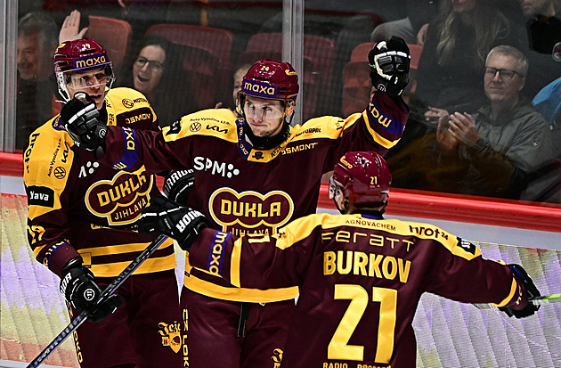 Jihlava využila zaváhání Slavie, po výhře nad Zlínem se přiblížila první příčce