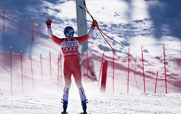 Odermatt ovládl první sjezd v sezoně, Zabystřan bodoval 26. místem