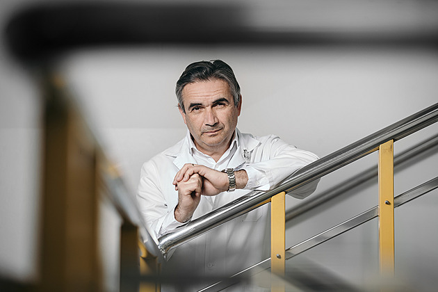 Transplantovaná ledvina vydrží i přes dvacet let. Česku chybí živí dárci, říká nefrolog