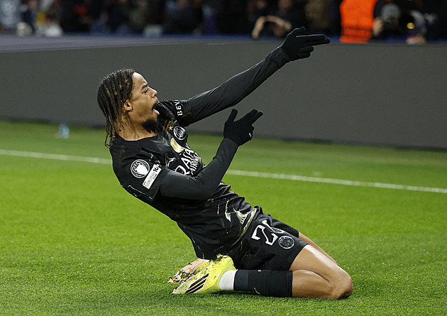 ONLINE: Arsenal remizoval s Leverkusenem. PSG vede nad Chelsea