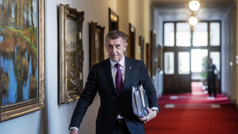 Babiš: Rychlost zdražení benzínu je až překvapivá. Připravujeme se na různé scénáře
