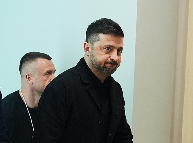 USA garantují bezpečí, když Ukrajina vydá Donbas. Zelenskyj to označil za riskantní