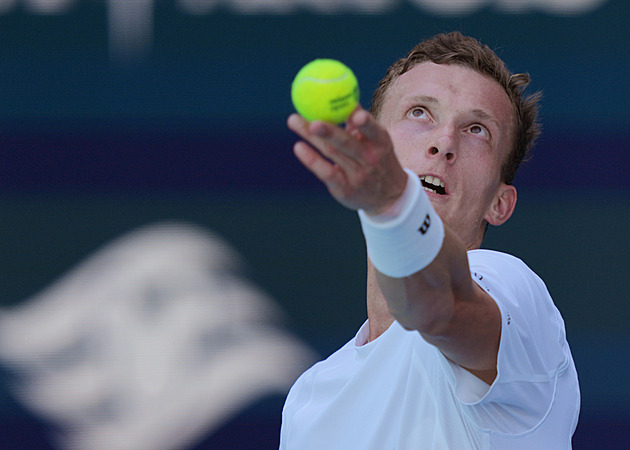 Dominantní Lehečka řádil! V semifinále v Miami smetl Filse a zahraje si o titul