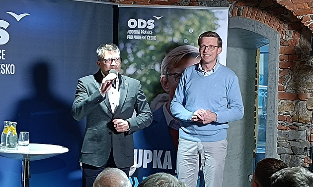 Starosta z ODS vyzval Kupku a stínovou vládu. Bouchněte do stolu, chybí vám razance