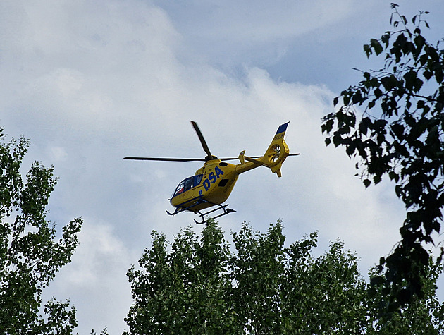 „Prokletí“ dálnice D11: tři nehody za 24 hodin a do toho bourání mostu