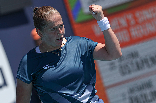 Pojď hrát místo mě, křičela tenistka na diváka. Pak senzačně otočila zápas