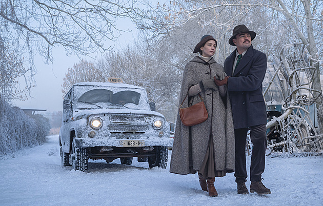 Leonardo DiCaprio navštívil na pražské Malé Straně skláře Martina Janeckého