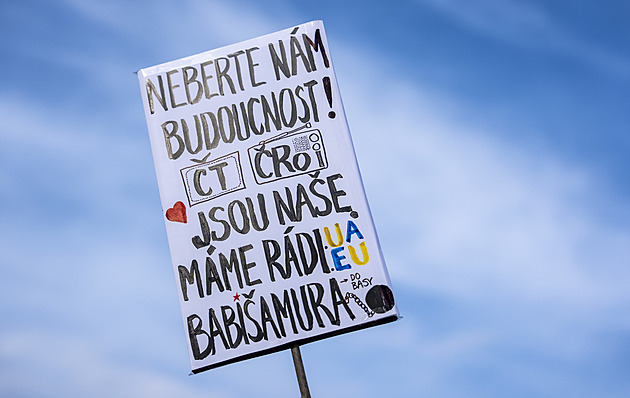 Média nedáme! Jak bude vypadat zítřejší protest proti ministrovi kultury v Praze