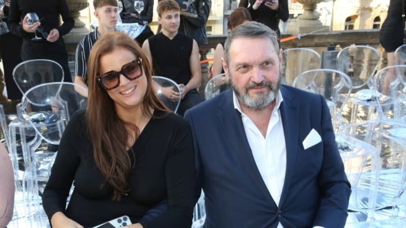 Na Koktu se valí kritika: Kdo se živí pomlouváním, měl by mít čistý práh, rýpla si Burešová