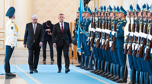 Babišova cesta zapadá do snah Západu oslabit vliv Moskvy, kritizuje ruský deník