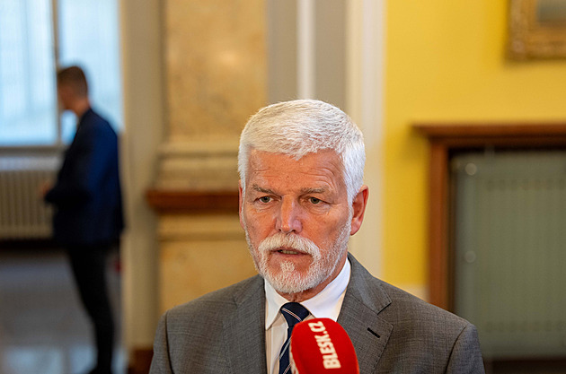 Pavel se zúčastnil Bezpečnostní rady státu, jednala o koncepci výstavbu armády