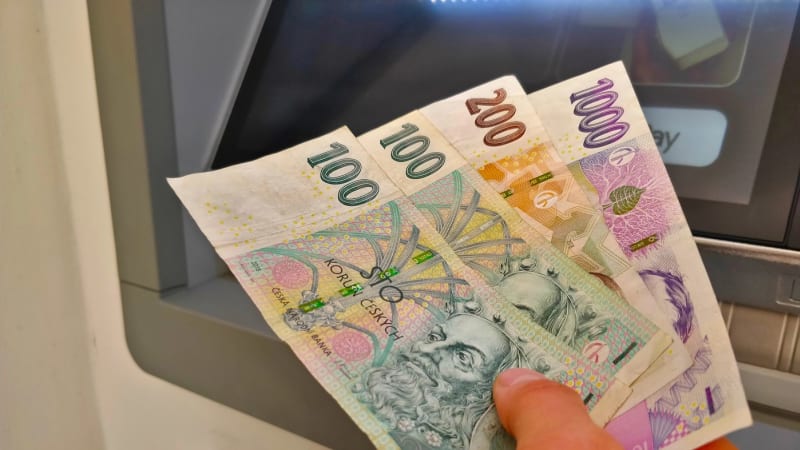 Velká česká banka chystá odstávku. Klientům nebudou fungovat některé služby
