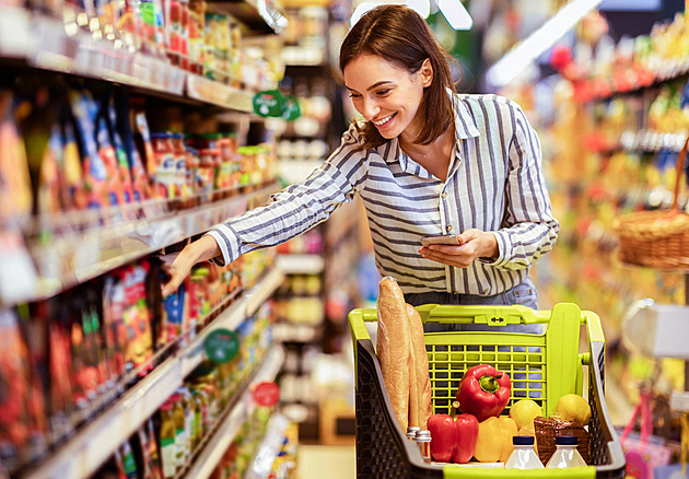 Česko má druhou nejnižší inflaci v EU. Lépe je na tom jen Švédsko, říká Eurostat